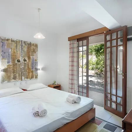 Sole Mare Villa *